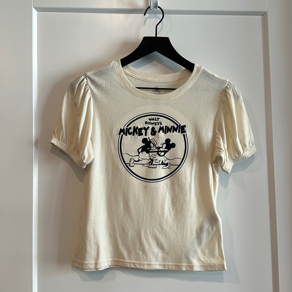 DISNEY MICKEY AND MINNIE SHIRT